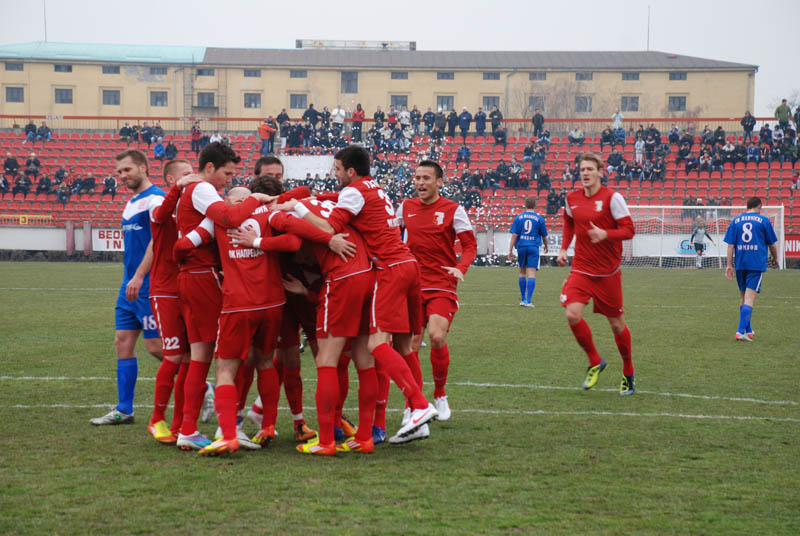 Raio-X - Radnicki Nis x FK Napredak - Histórico completo 